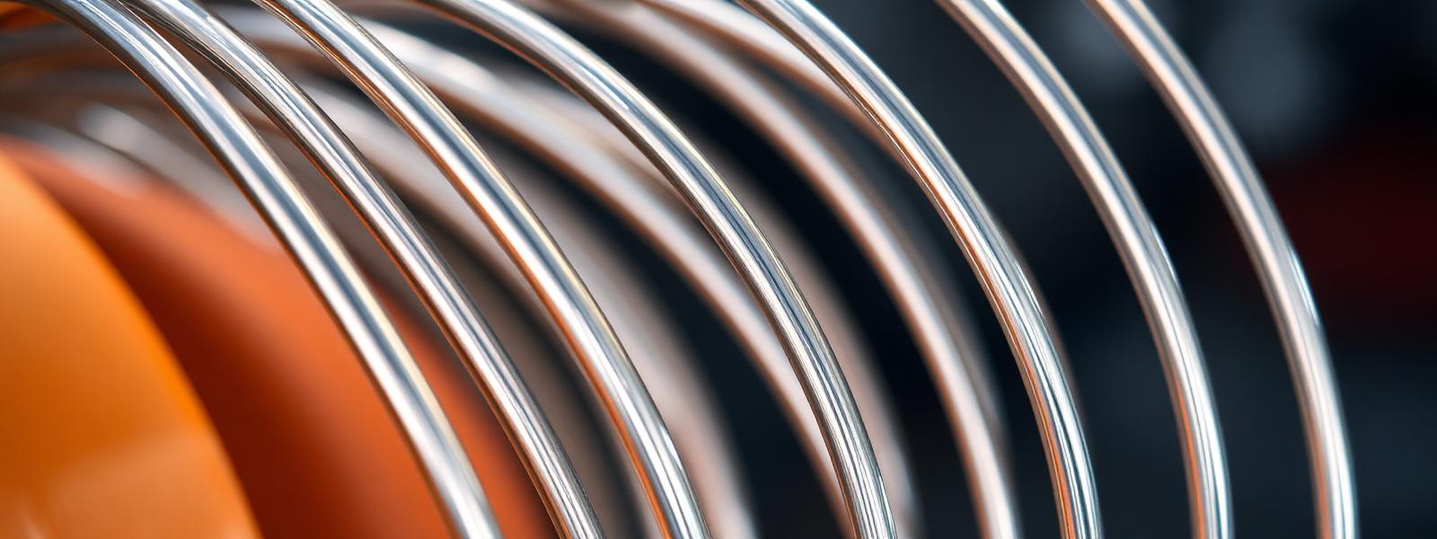 High-temperature alloy spring wire coils
